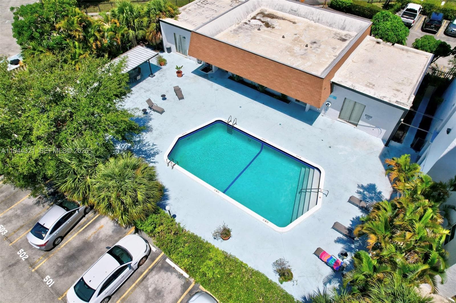 16851 NE 23rd Avenue # 619, North Miami Beach FL 33160 — 20