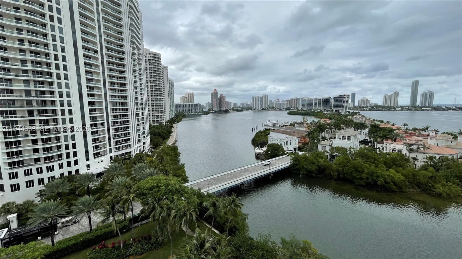 4000 Island Blvd # 1105, Aventura FL 33160 — 6