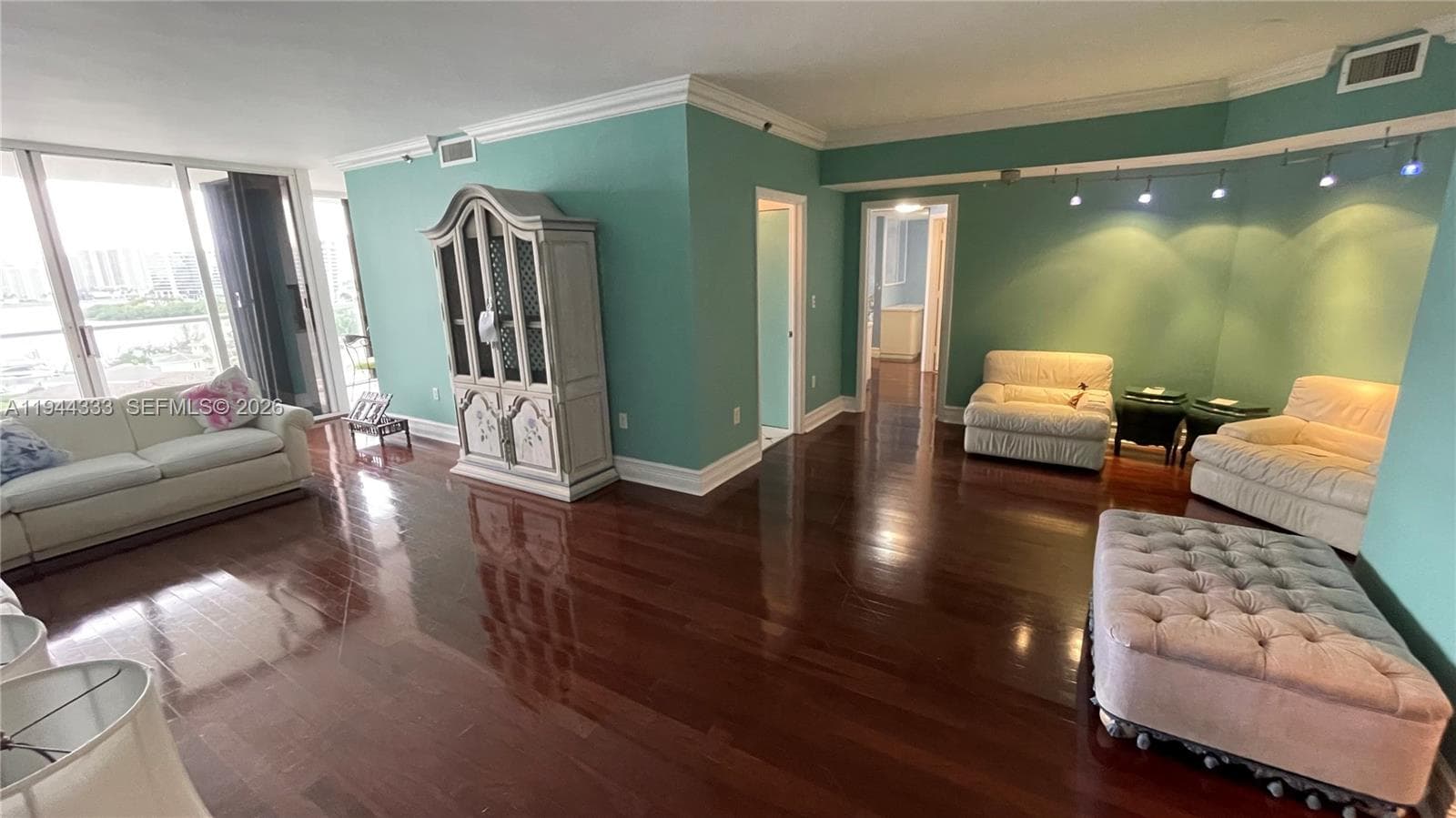 4000 Island Blvd # 1105, Aventura FL 33160 — 7
