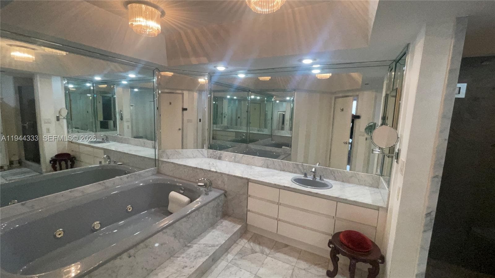 4000 Island Blvd # 1105, Aventura FL 33160 — 24