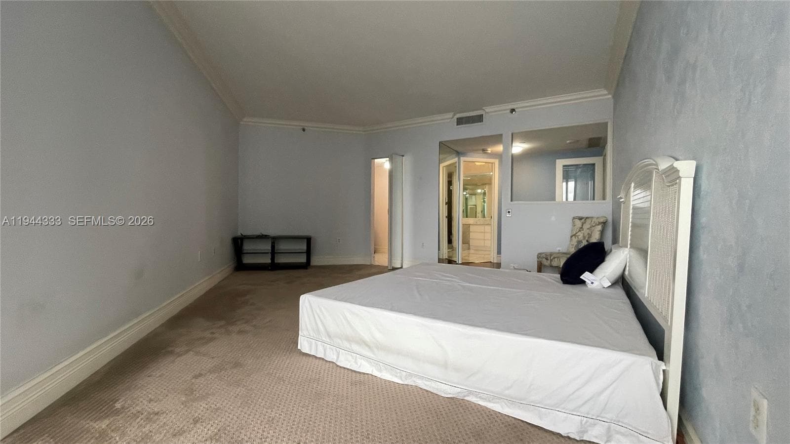 4000 Island Blvd # 1105, Aventura FL 33160 — 18