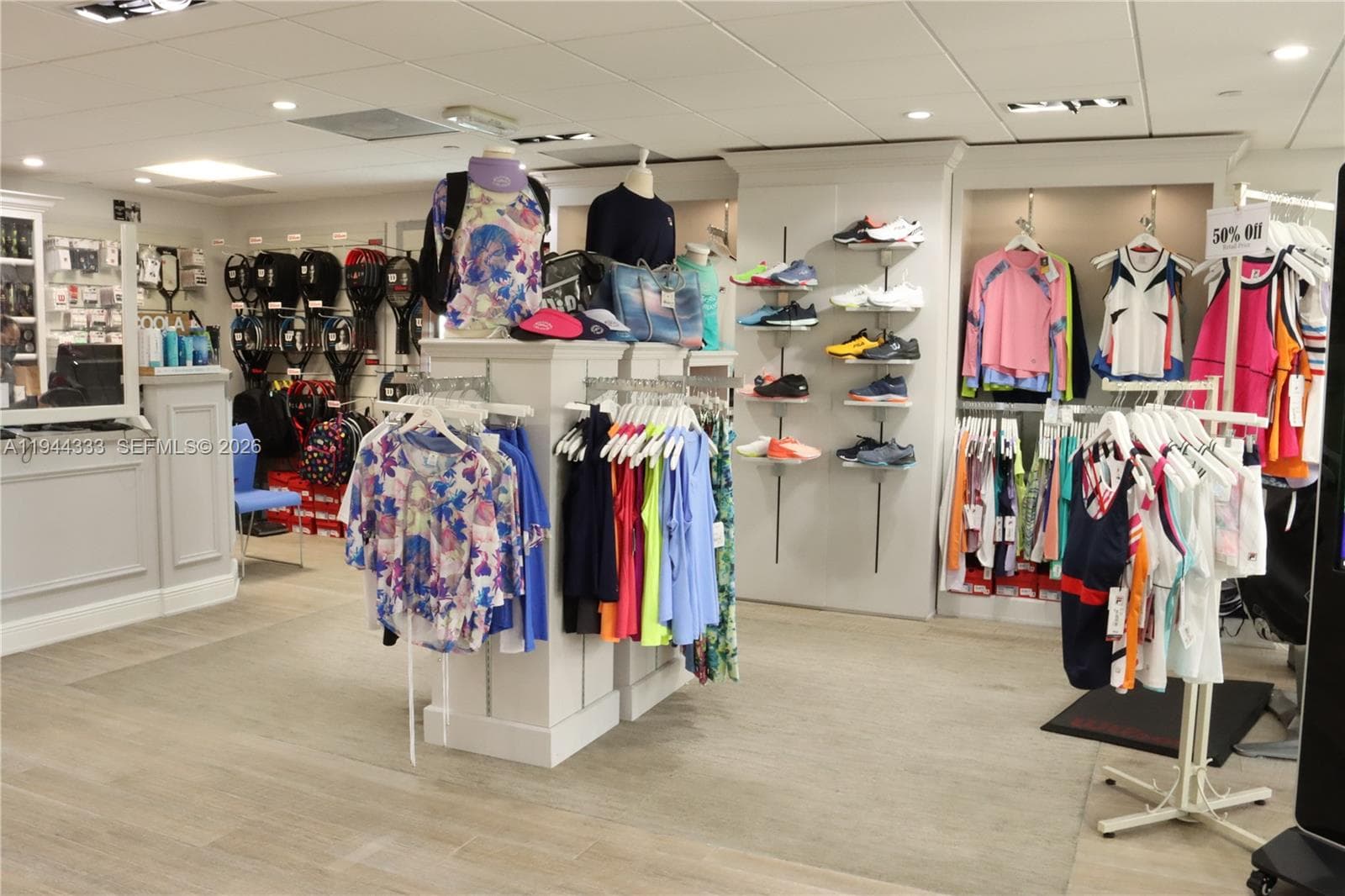 4000 Island Blvd # 1105, Aventura FL 33160 — 48