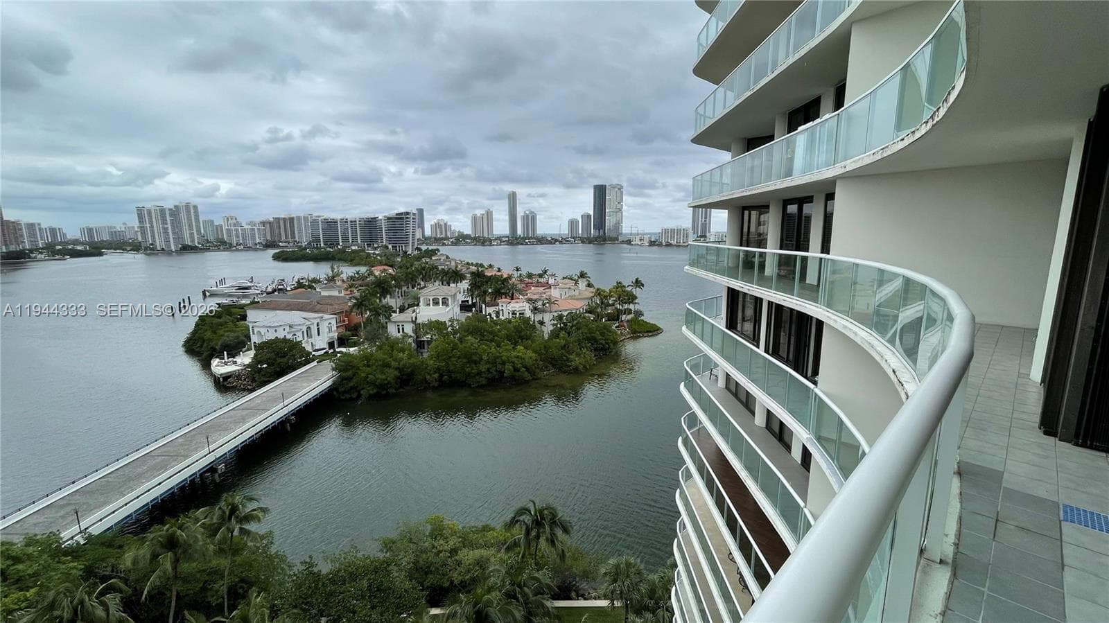 4000 Island Blvd # 1105, Aventura FL 33160 — 4