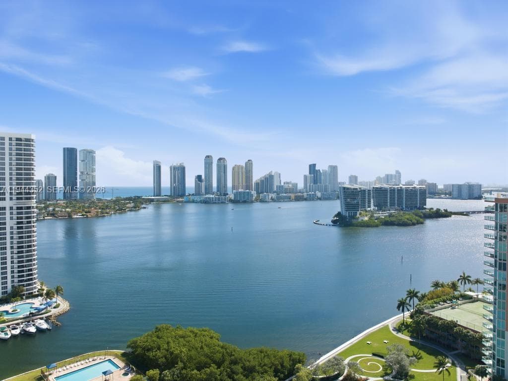 3350 NE 192nd St # B, Aventura FL 33180 — 26