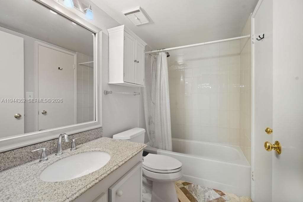 3350 NE 192nd St # B, Aventura FL 33180 — 14