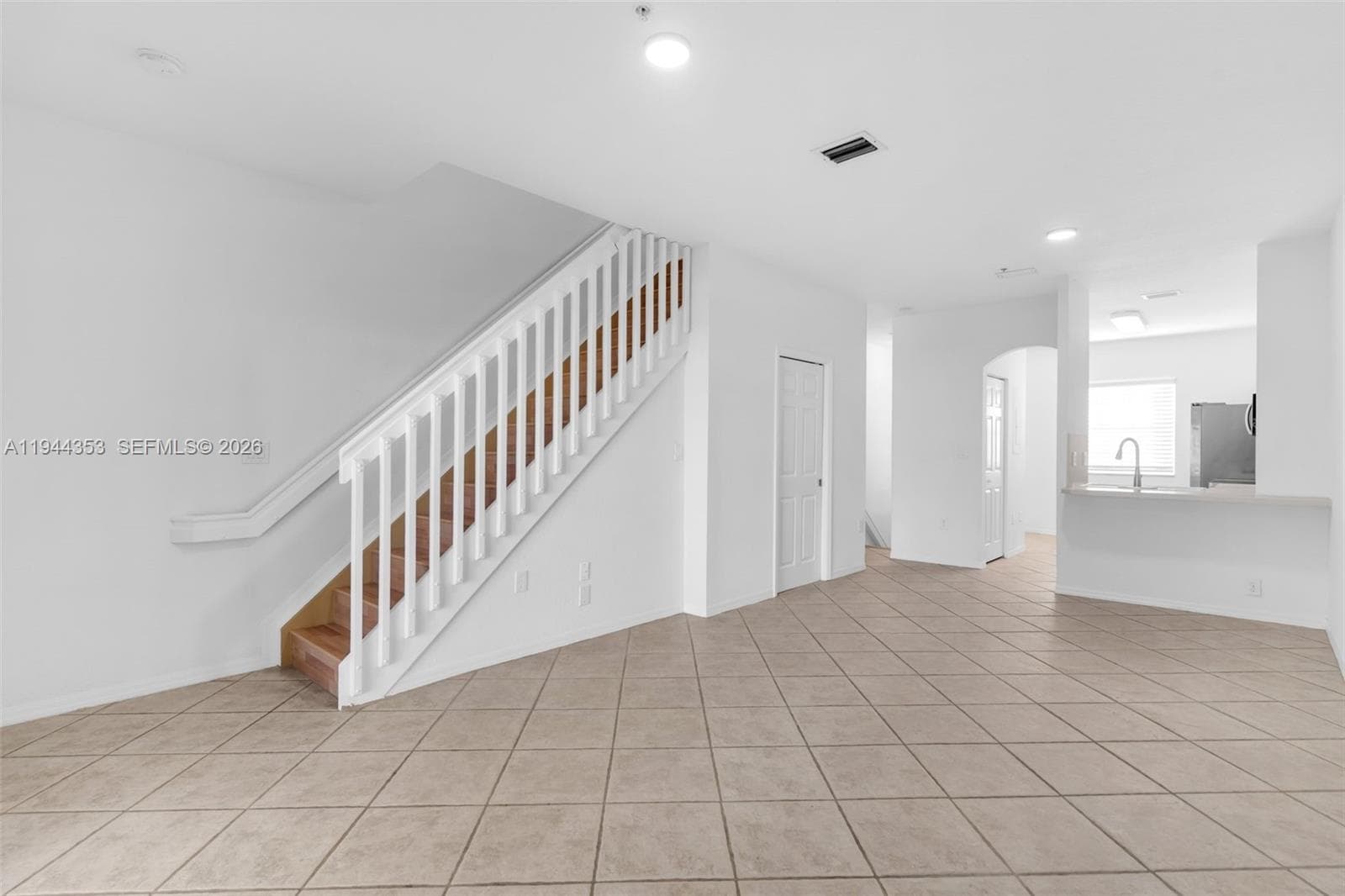 5670 NW 116th Ave # 219, Doral FL 33178 — 2