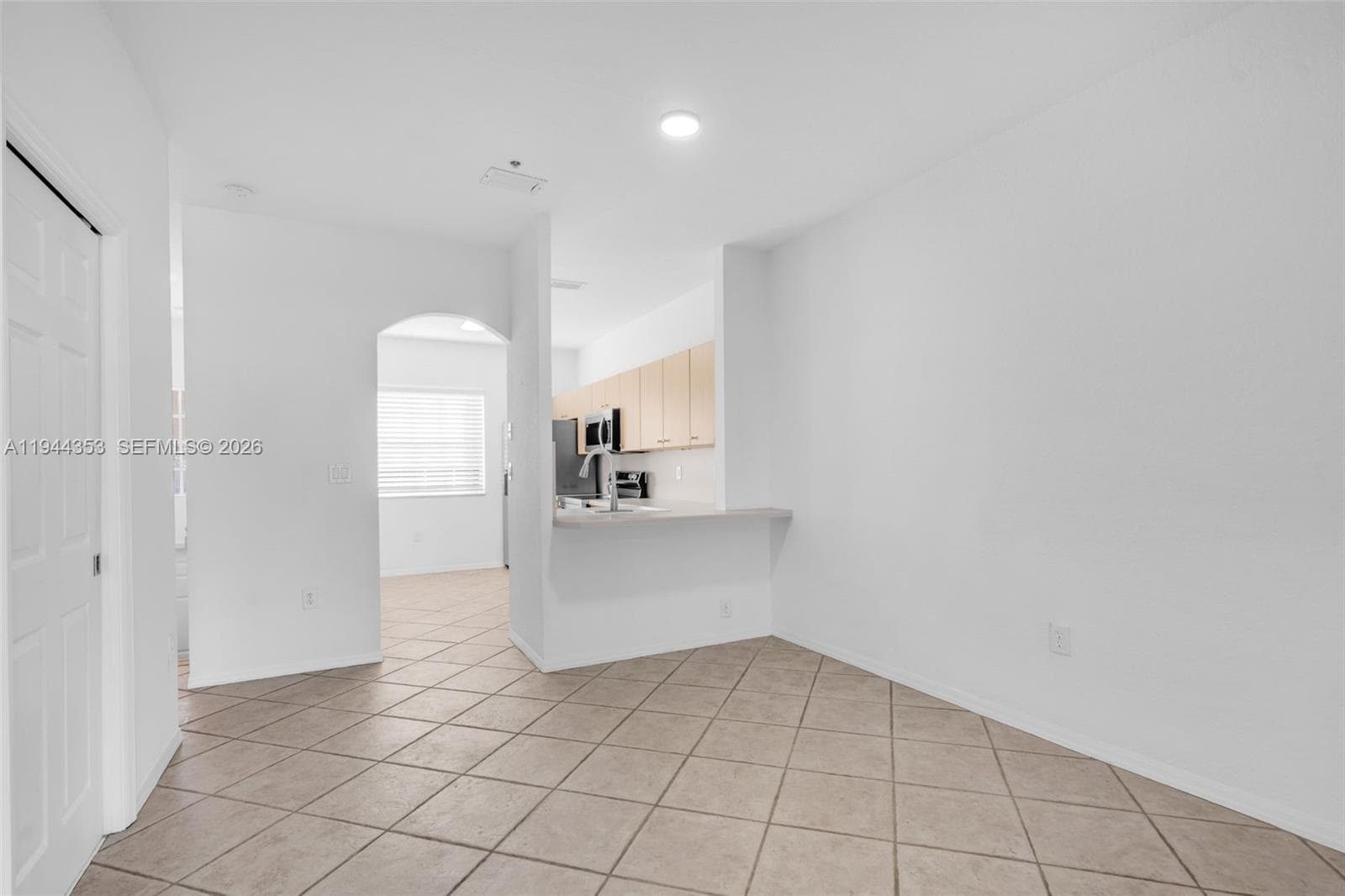 5670 NW 116th Ave # 219, Doral FL 33178 — 6