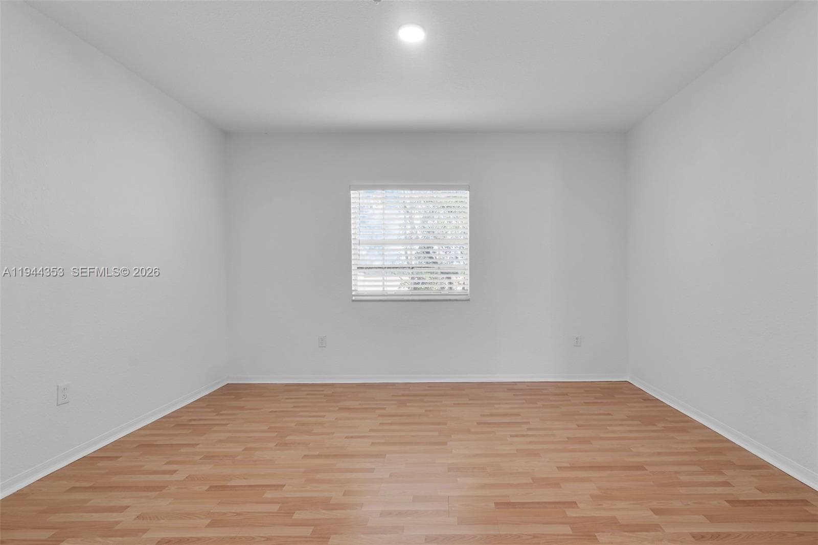 5670 NW 116th Ave # 219, Doral FL 33178 — 13