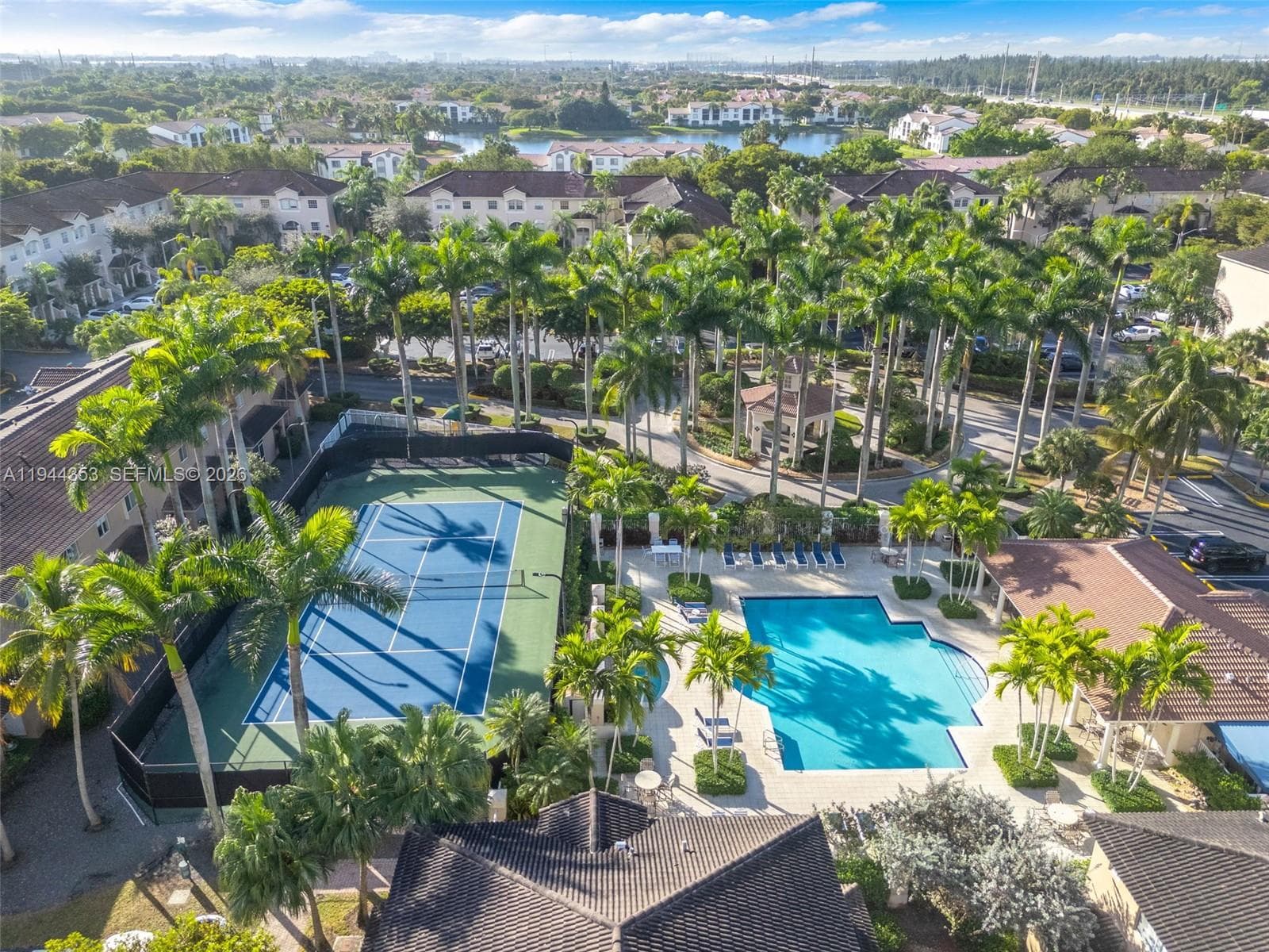 5670 NW 116th Ave # 219, Doral FL 33178 — 37