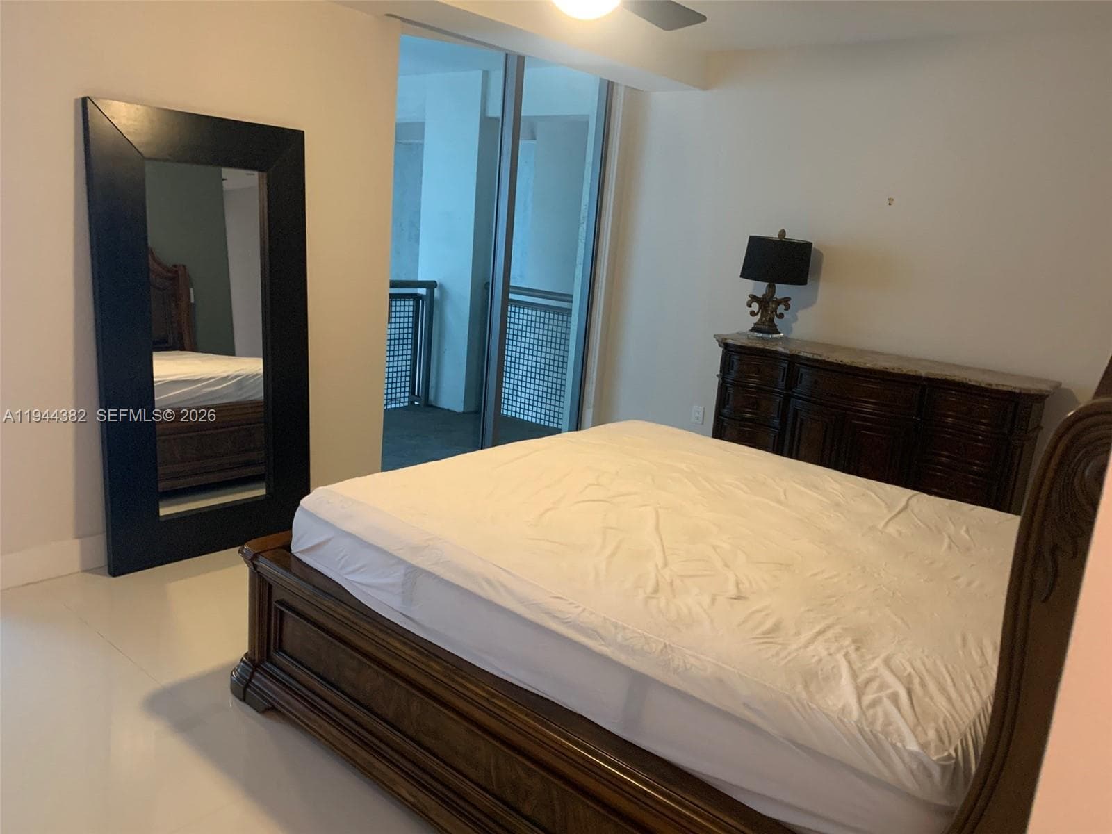 6000 Collins Ave unit 136, Miami Beach FL 33140 — 17
