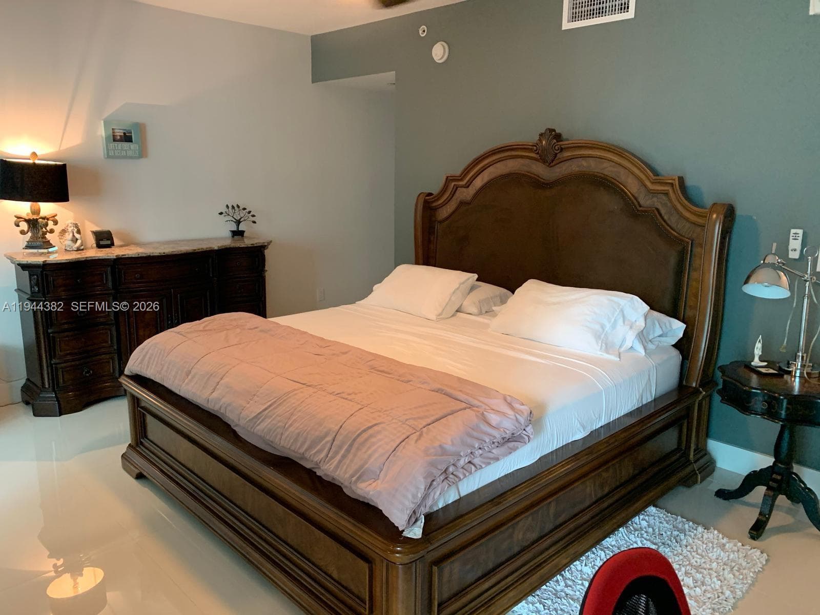 6000 Collins Ave unit 136, Miami Beach FL 33140 — 16
