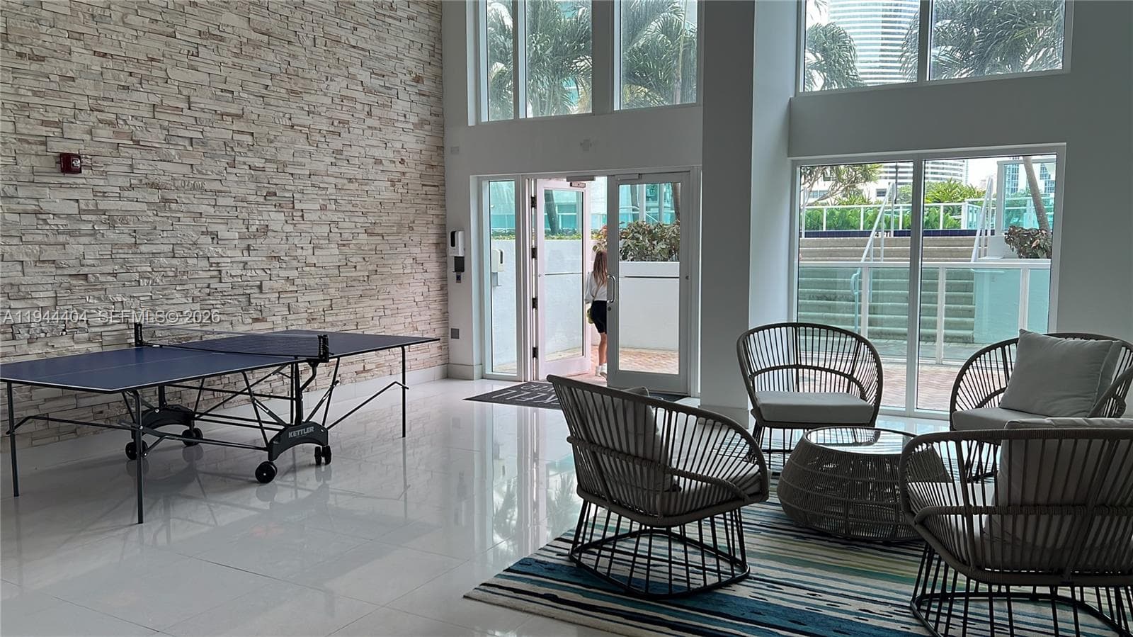 41 SE 5th St # 1215, Miami FL 33131 — 8