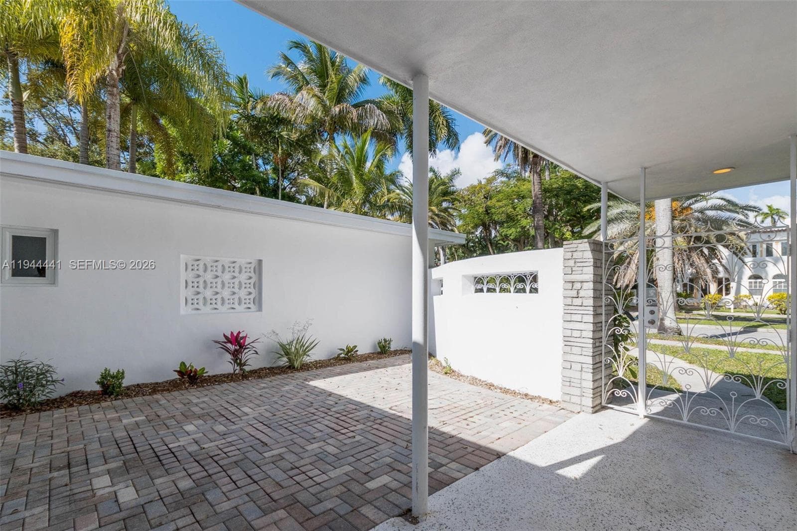 680 NE 57th St, Miami FL 33137 — 7