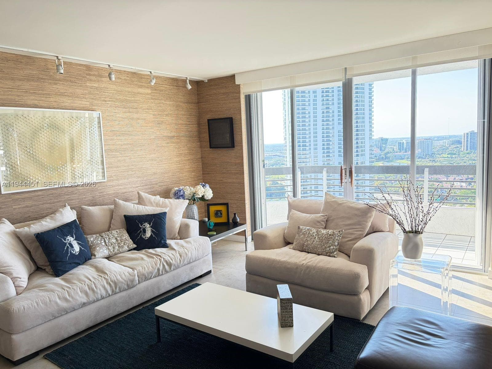 Mystic Pointe Condo No Th, Aventura, FL — 3
