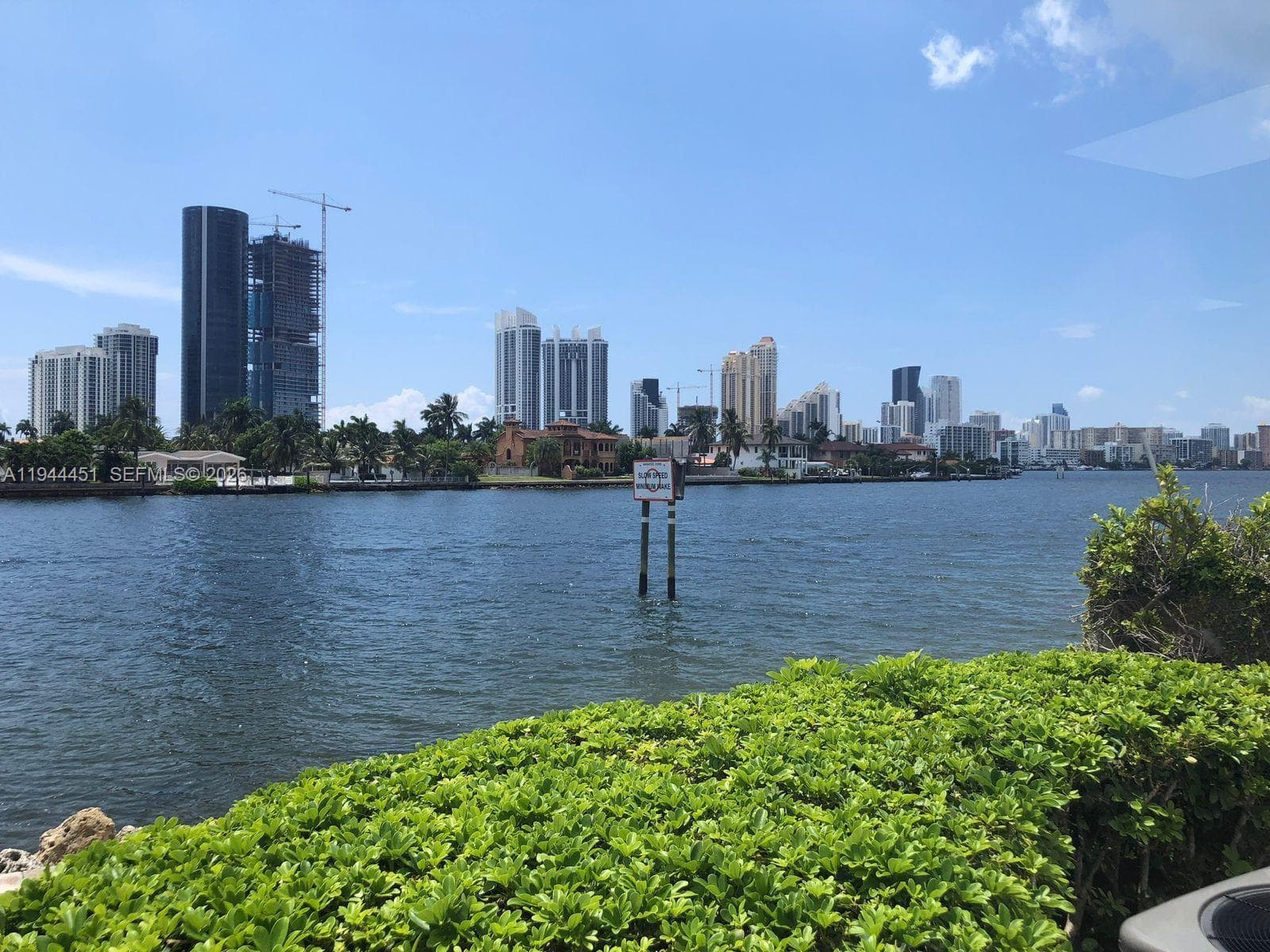 Mystic Pointe Condo No Th, Aventura, FL — 32