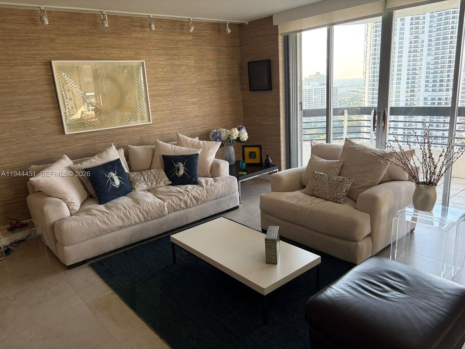Mystic Pointe Condo No Th, Aventura, FL — 1