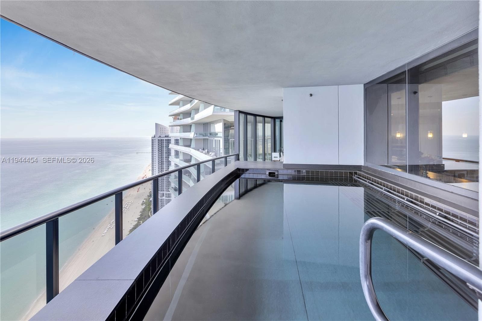 18555 Collins Ave # 4601, Sunny Isles Beach FL 33160 — 2