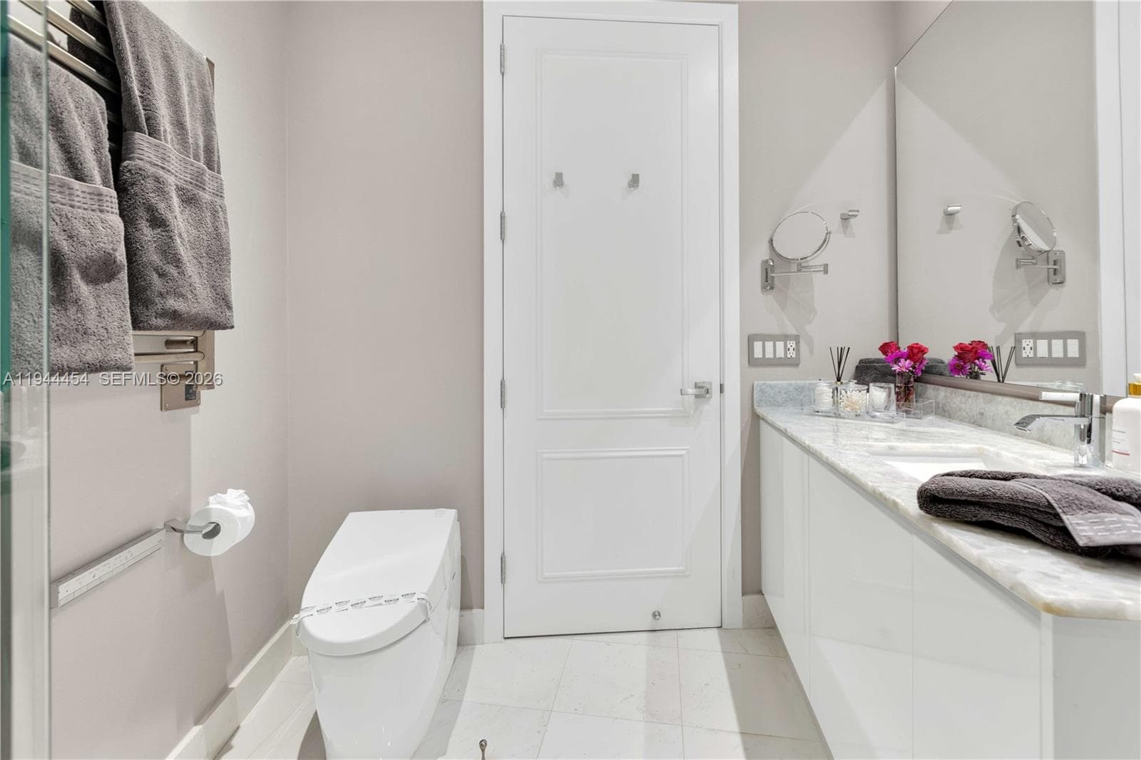 18555 Collins Ave # 4601, Sunny Isles Beach FL 33160 — 42