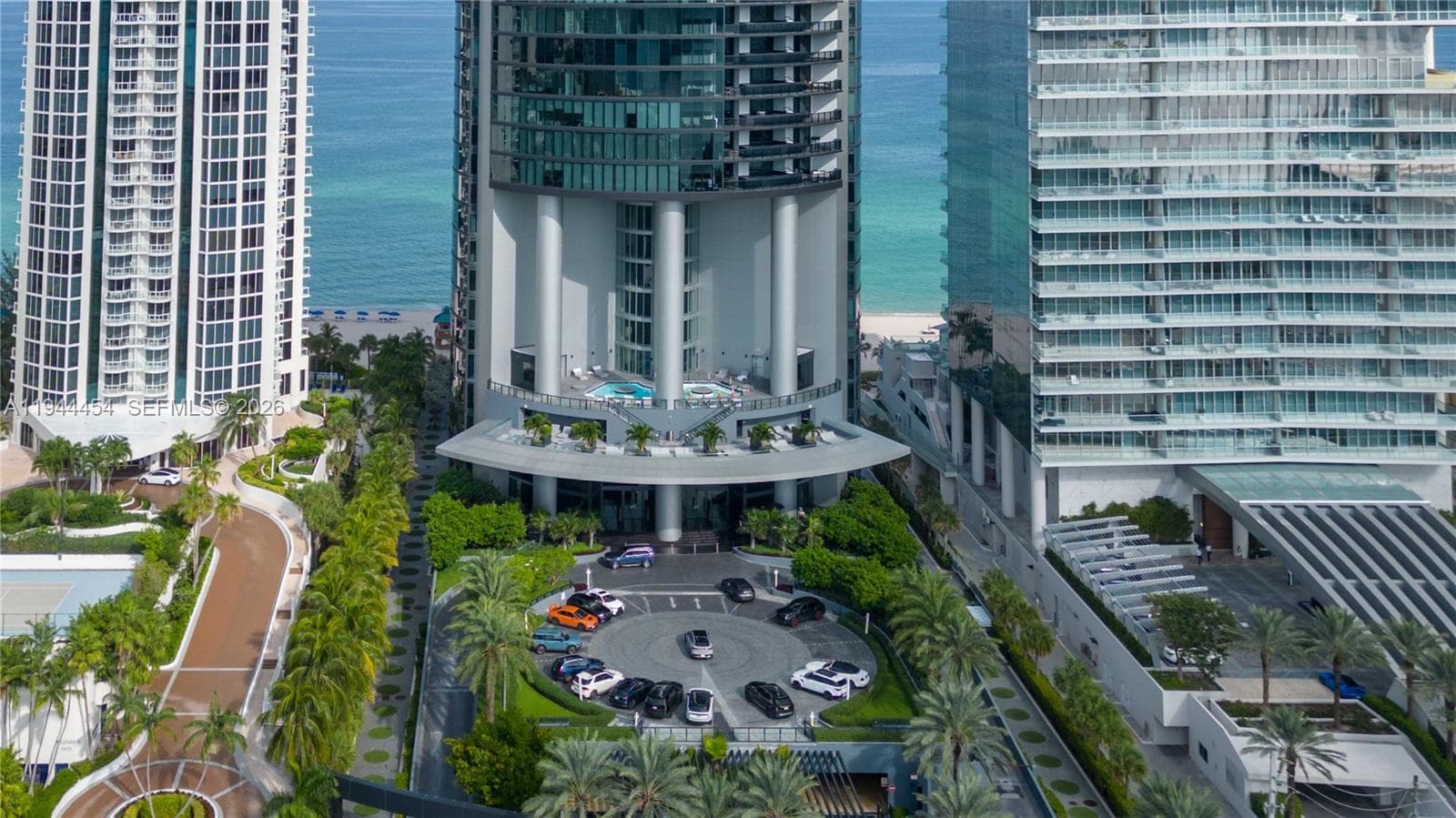 18555 Collins Ave # 4601, Sunny Isles Beach FL 33160 — 55