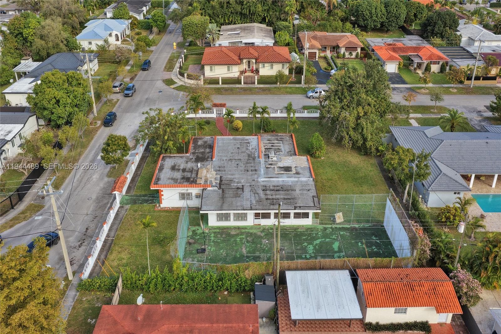 500 SW 39th Ct, Miami FL 33134 — 16