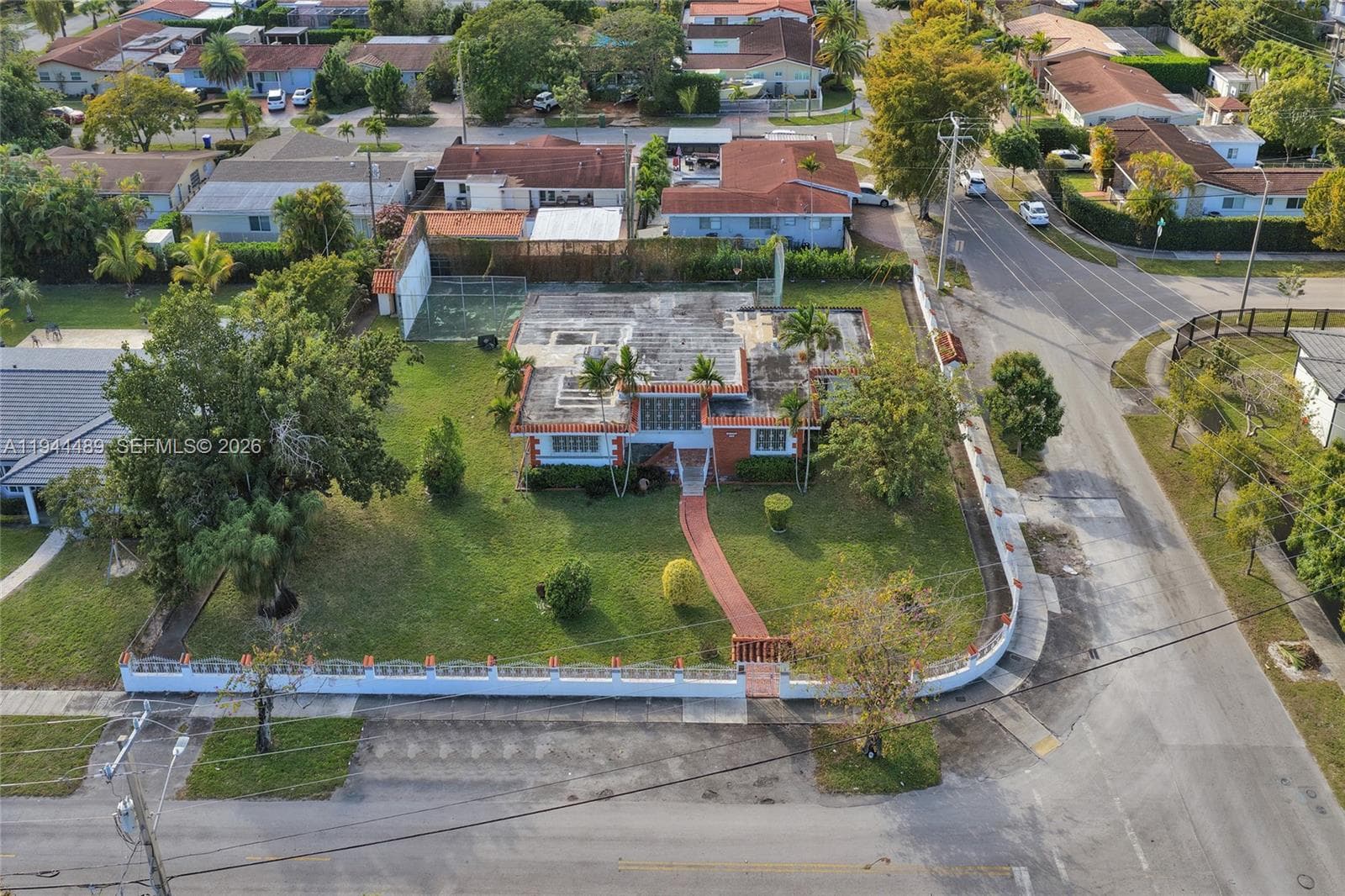 500 SW 39th Ct, Miami FL 33134 — 12