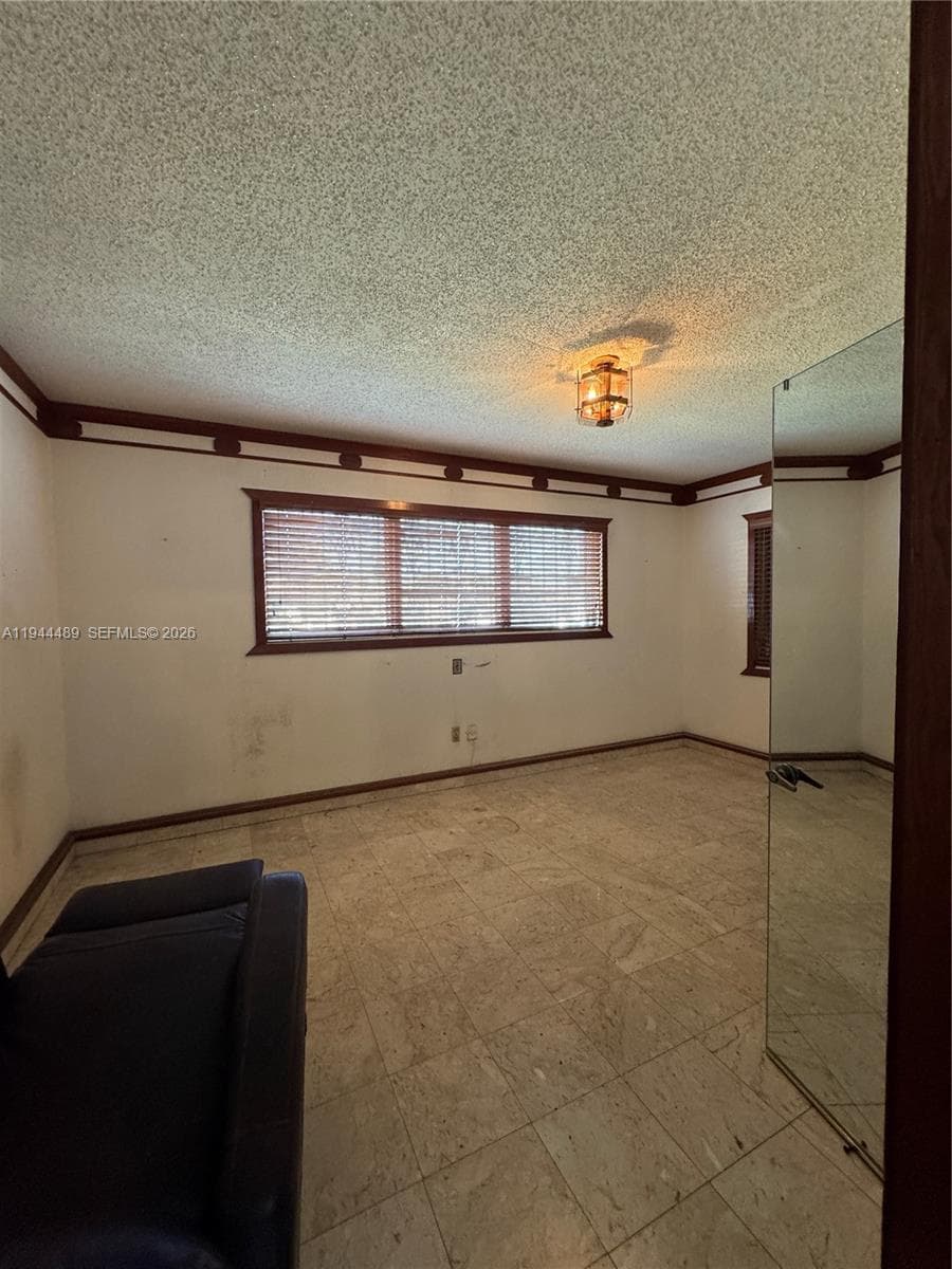 500 SW 39th Ct, Miami FL 33134 — 31