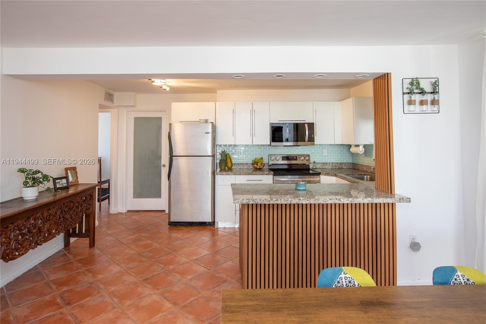 1801 S Treasure Dr # 321, North Bay Village FL 33141 — 4