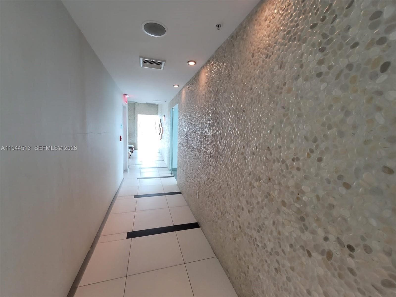 92 SW 3rd St # 1808, Miami FL 33130 — 38