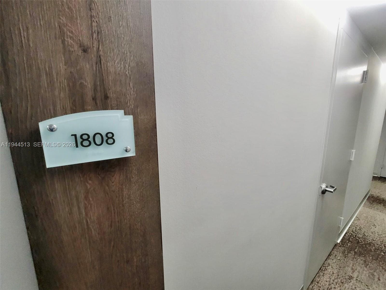 92 SW 3rd St # 1808, Miami FL 33130 — 18