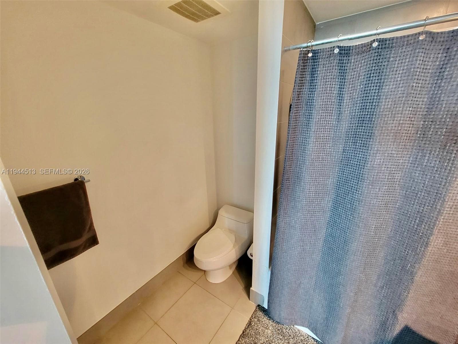 92 SW 3rd St # 1808, Miami FL 33130 — 11