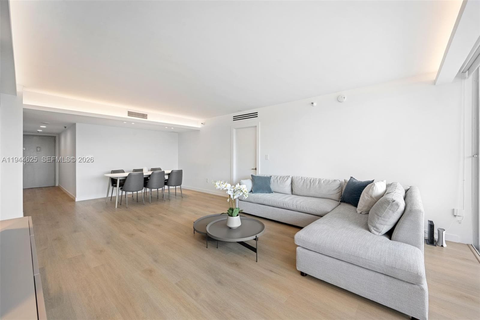 20505 E Country Club Dr # 231, Aventura FL 33180 — 6