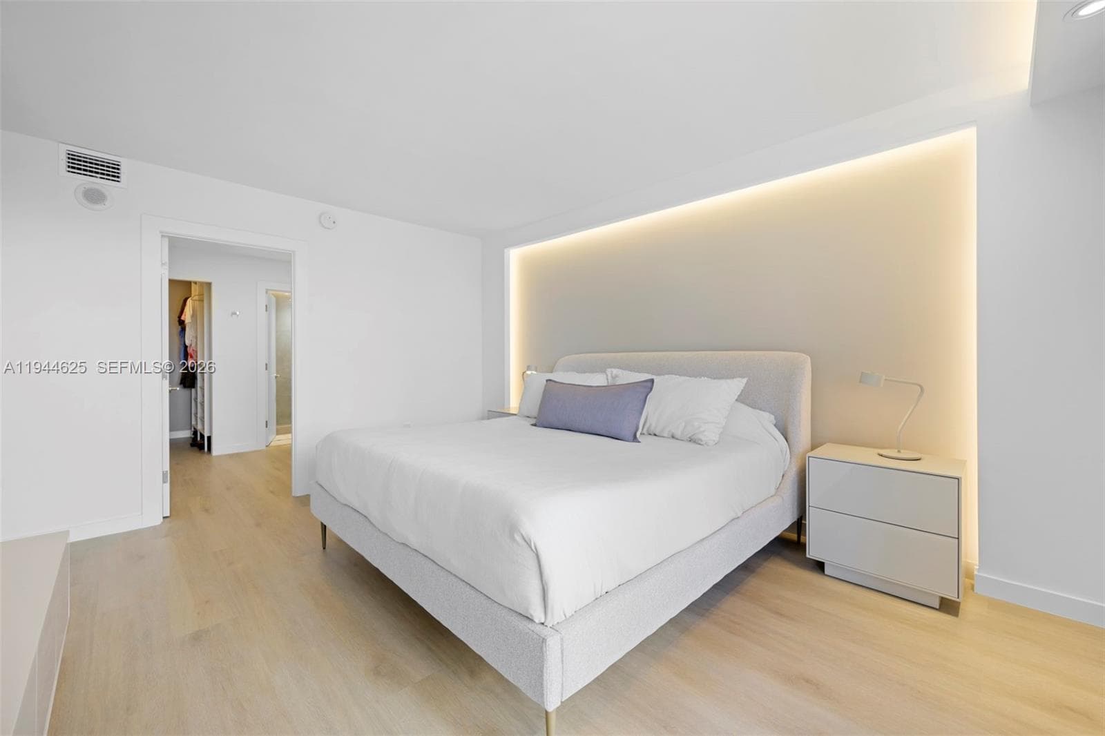 20505 E Country Club Dr # 231, Aventura FL 33180 — 13