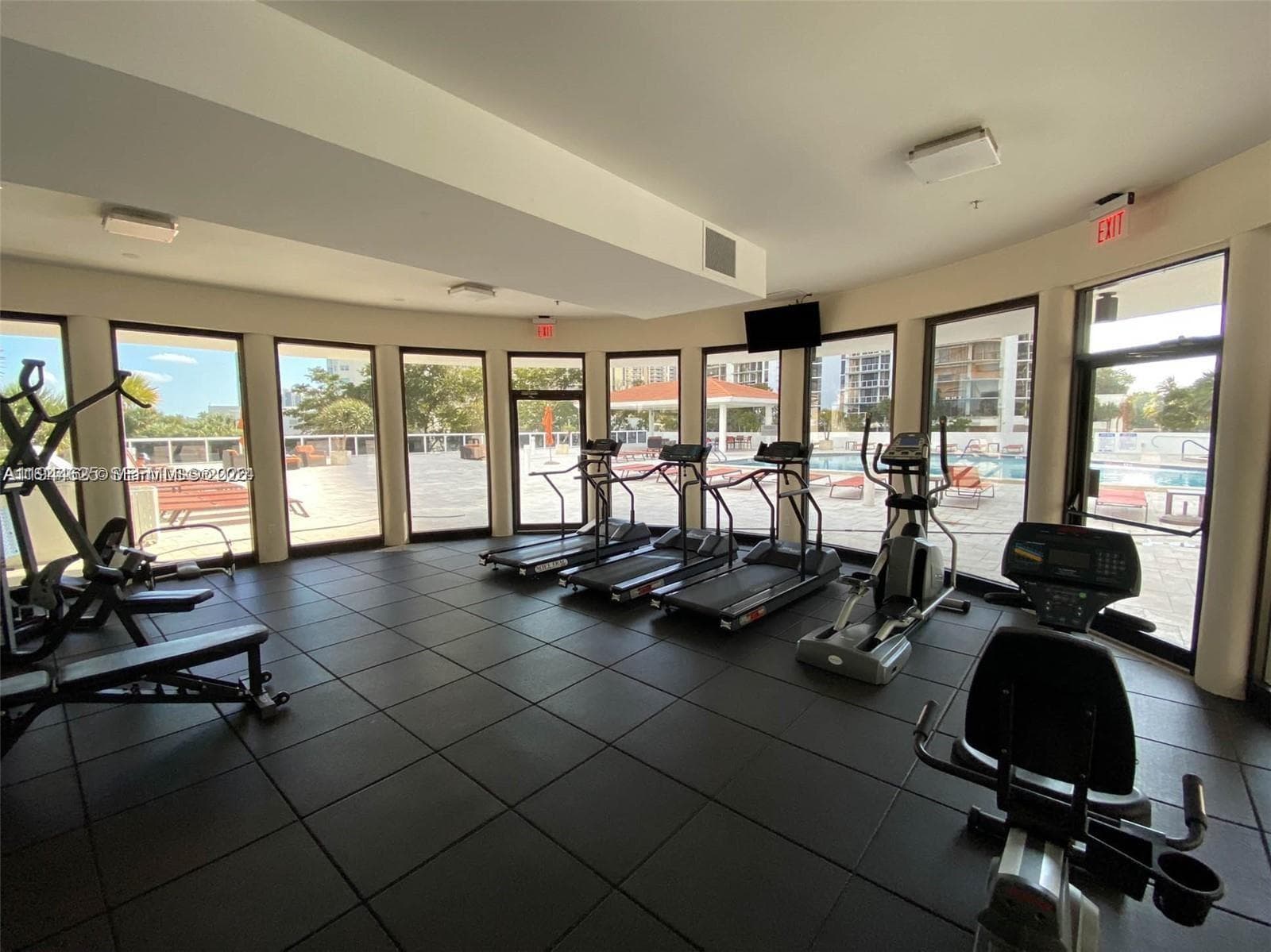 20505 E Country Club Dr # 231, Aventura FL 33180 — 28