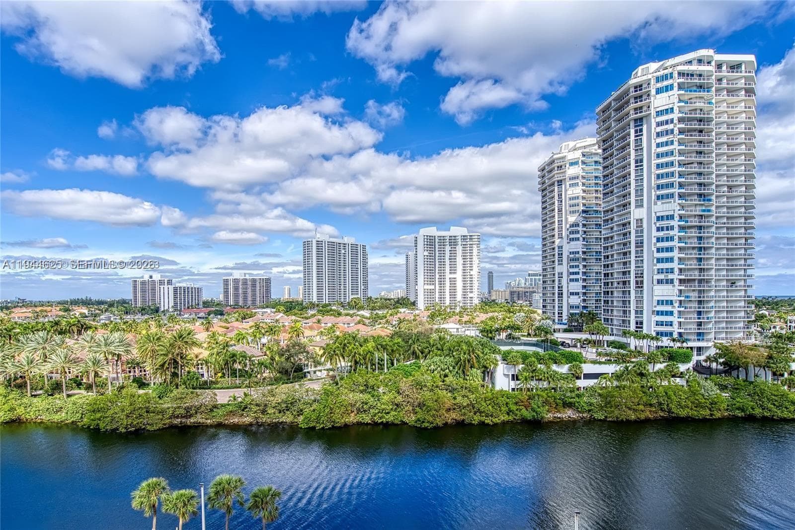 20505 E Country Club Dr # 231, Aventura FL 33180 — 25