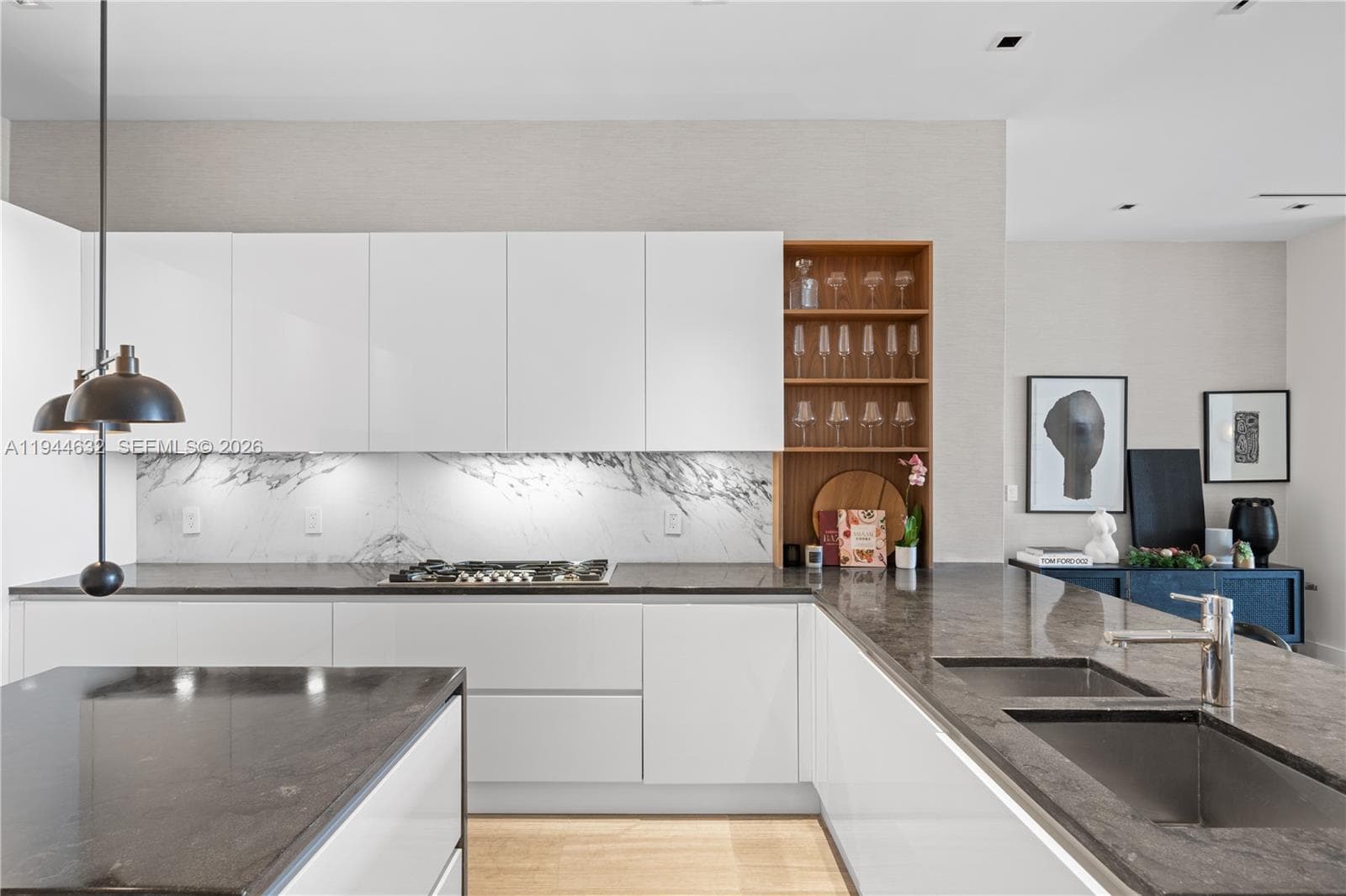 4701 N Meridian Ave # 304, Miami Beach FL 33140 — 23