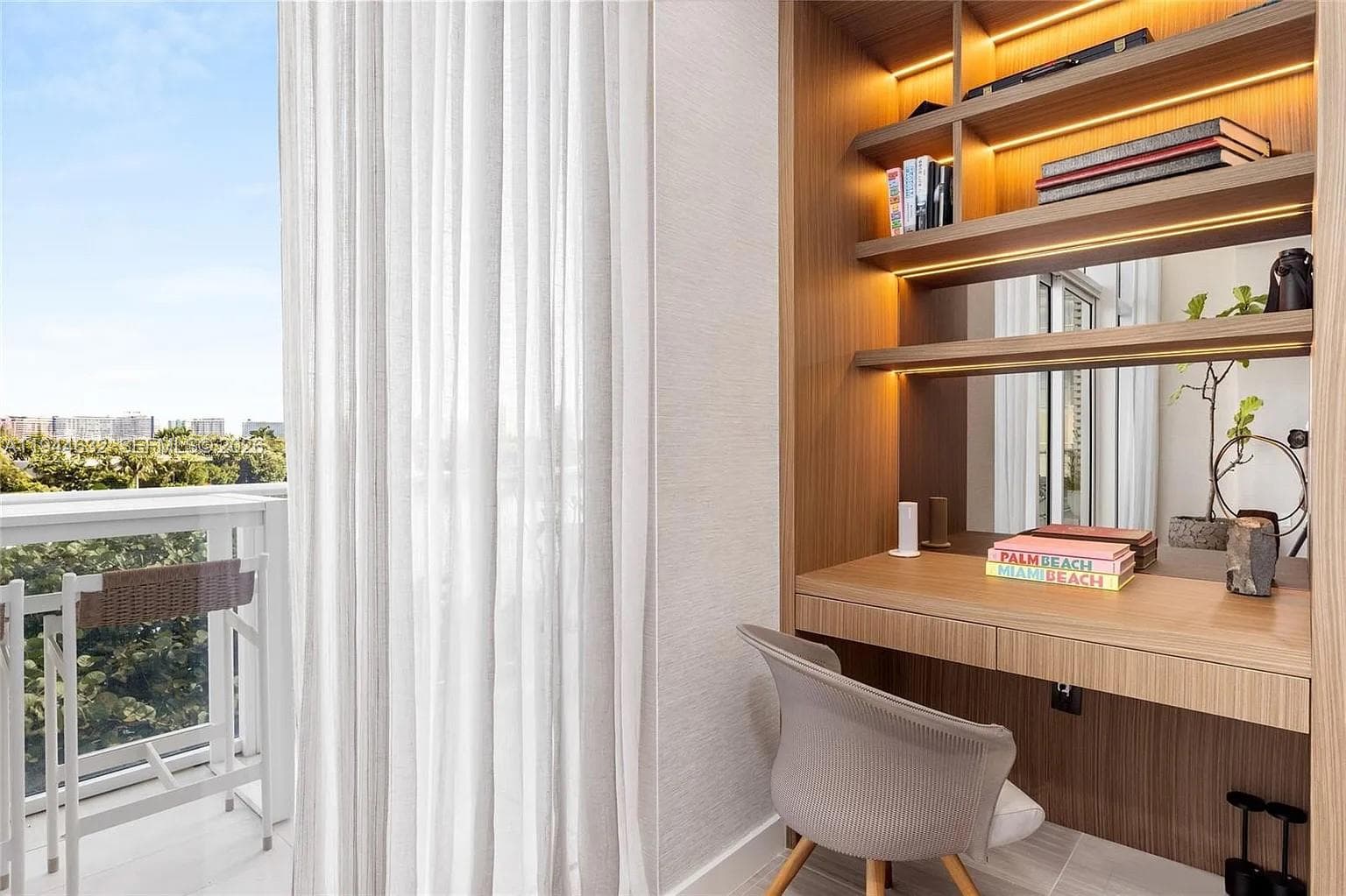 4701 N Meridian Ave # 304, Miami Beach FL 33140 — 14