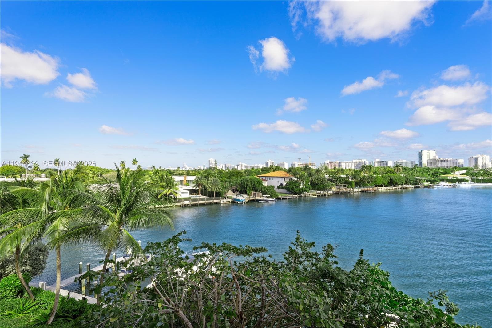 4701 N Meridian Ave # 304, Miami Beach FL 33140 — 18