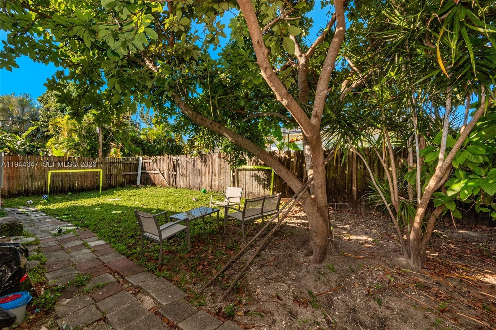8950 Harding Ave, Surfside FL 33154 — 27