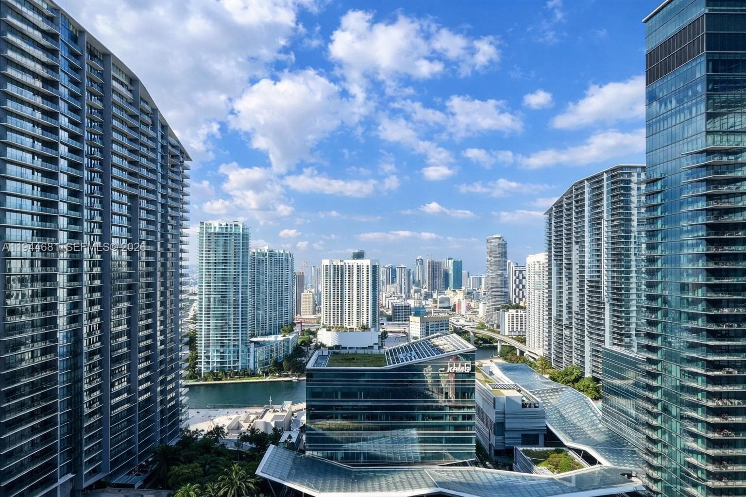 45 SW 9th St # 3008, Miami FL 33130 — 14