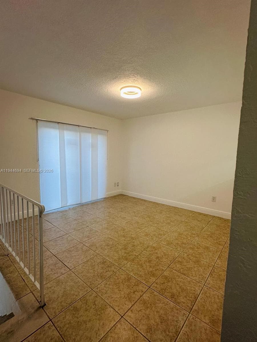 984 W 40th St # 2, Hialeah FL 33012 — 20
