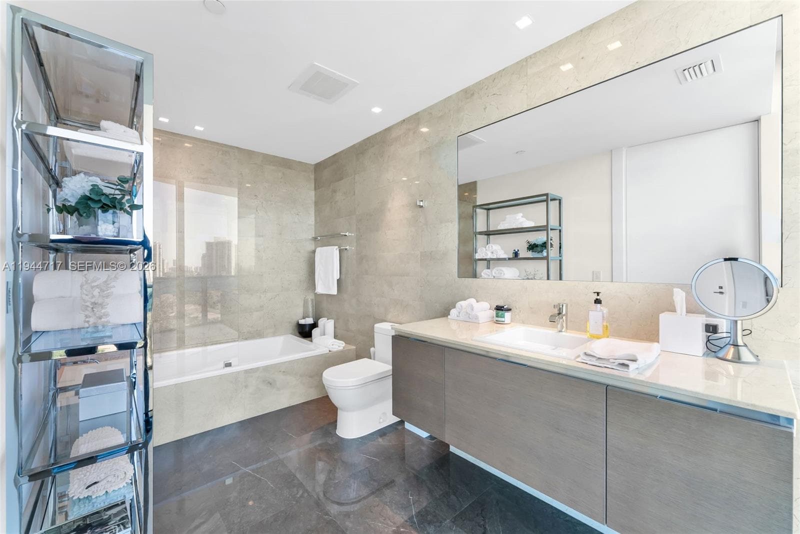 19575 Collins Ave # 12, Sunny Isles Beach FL 33160 — 52