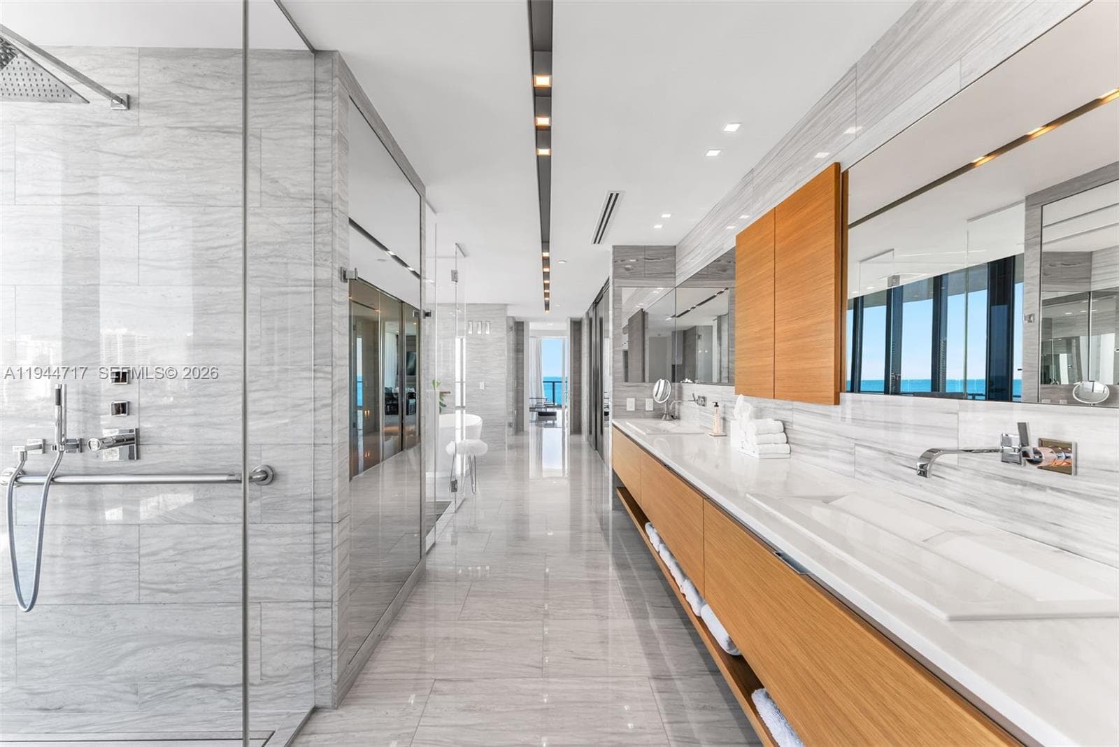 19575 Collins Ave # 12, Sunny Isles Beach FL 33160 — 37