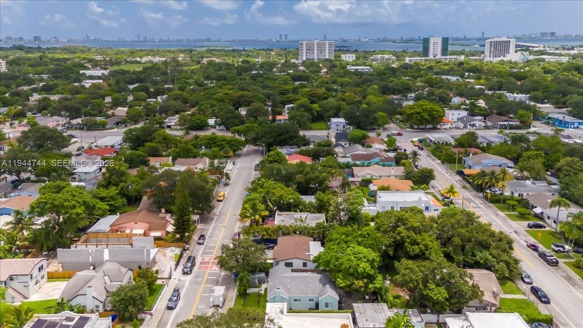 70 NW 47th Ter, Miami FL 33127 — 27