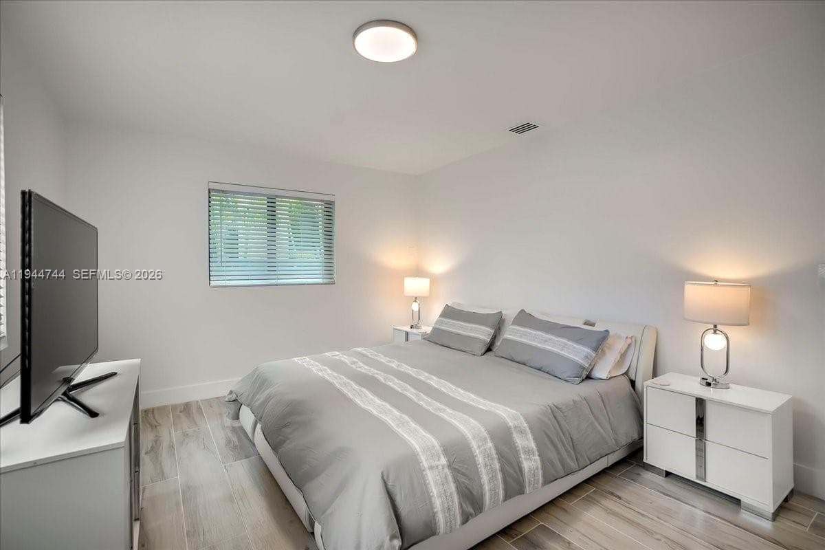 70 NW 47th Ter, Miami FL 33127 — 20