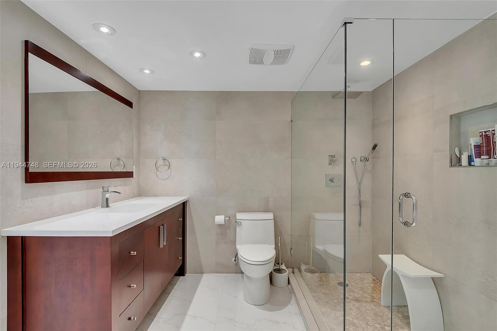 2301 Collins Ave # 810, Miami Beach FL 33139 — 15
