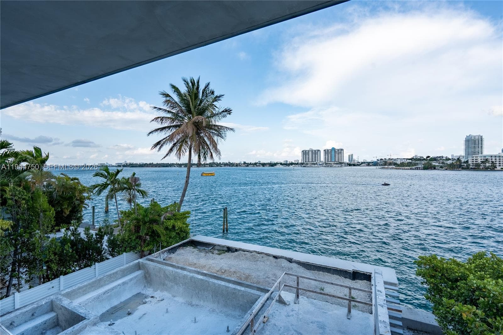 333 E Rivo Alto Dr, Miami Beach FL 33139 — 3