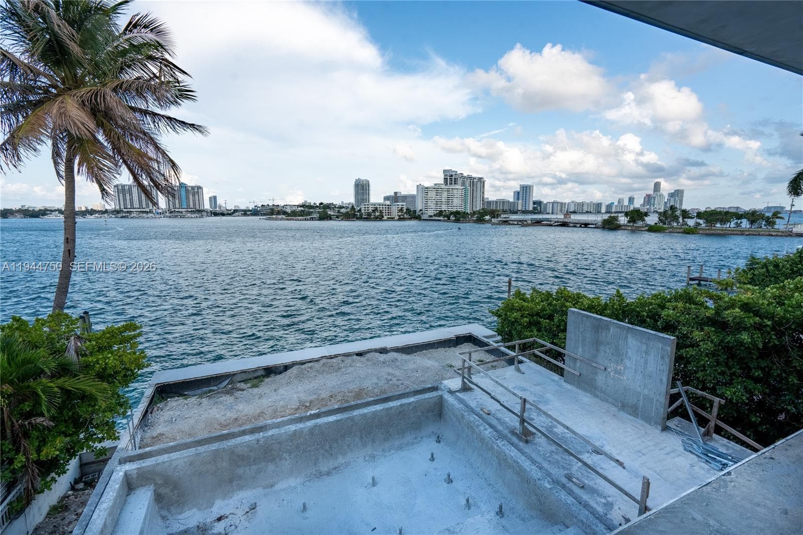 333 E Rivo Alto Dr, Miami Beach FL 33139 — 8