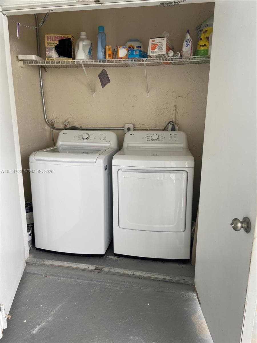 8640 SW 212th St # 304, Cutler Bay FL 33189 — 10