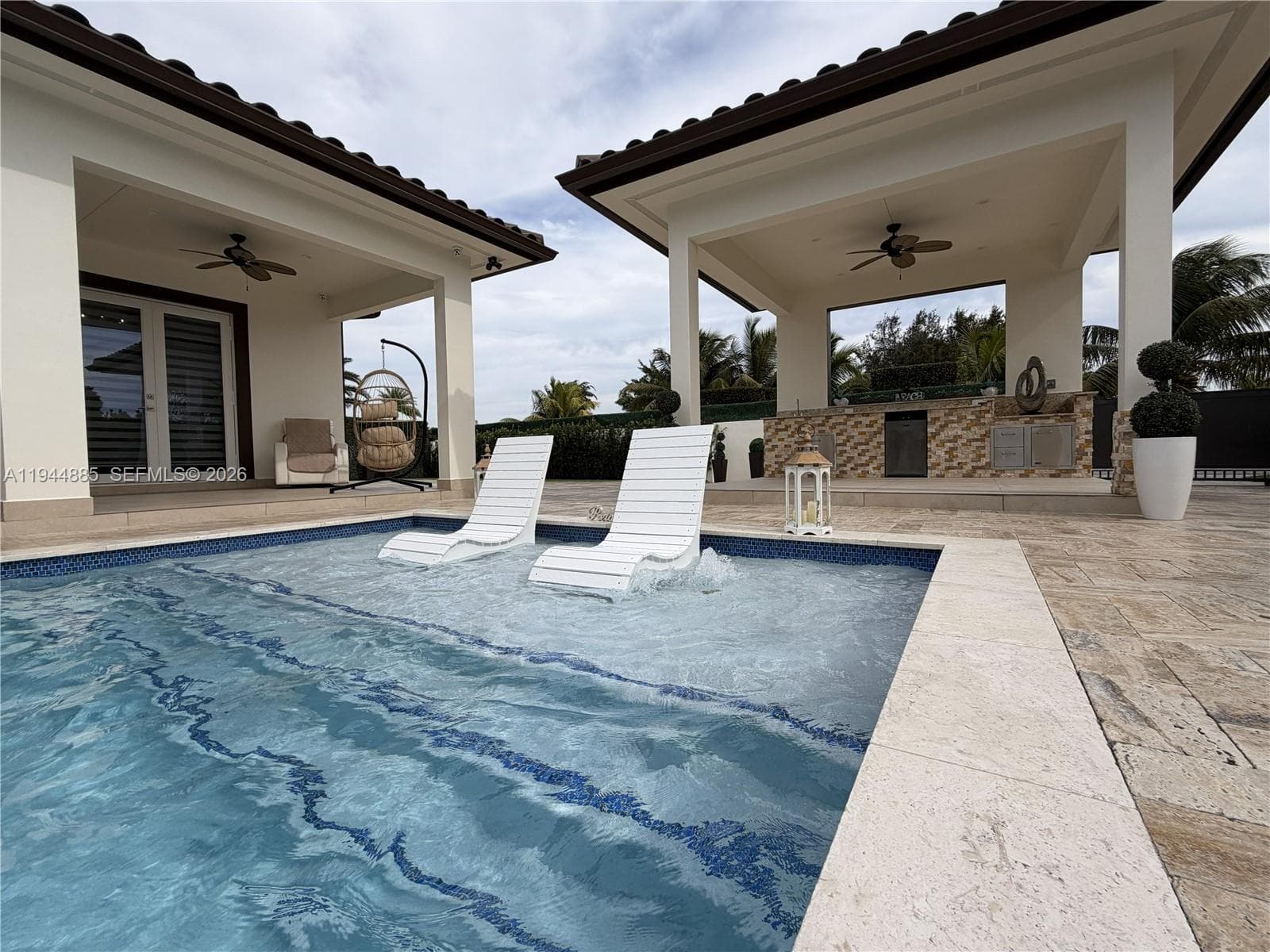 Lee Manor 3rd Addn, Miami, FL — 32