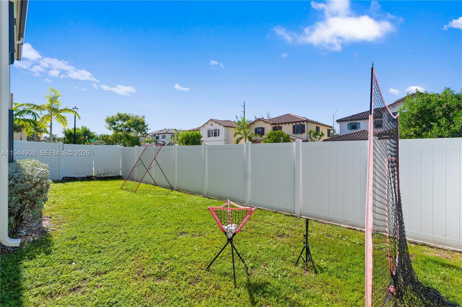 3573 W 93rd Pl, Hialeah FL 33018 — 33